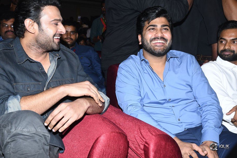 Mahanubhavudu-Movie-Pre-Release-Function